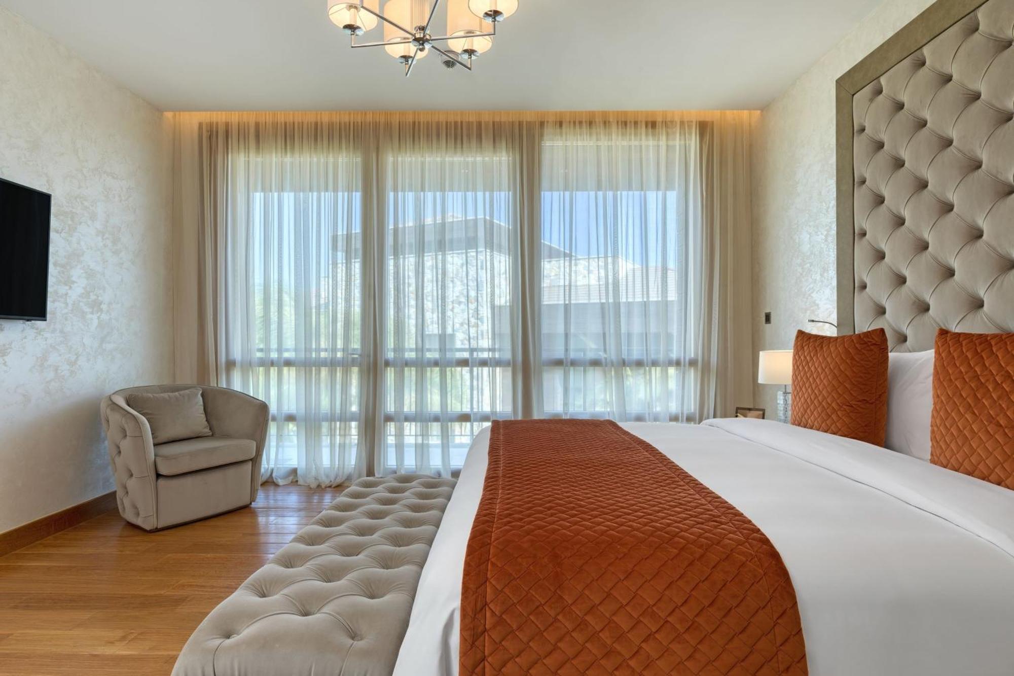 Parklane, A Luxury Collection Resort & Spa, Лимасол Екстериор снимка A bedroom at the hotel